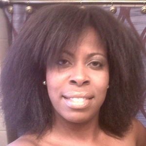 Meet your Posher, Denise